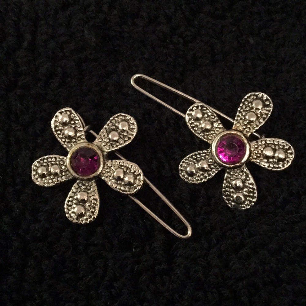 Vintage Gold Flower Hair Clips with Pink Gem - Picture 5 of 6
